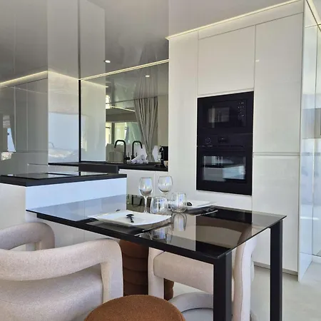 Manhattan - Heliopolis C 22 Luxe - By Agn - 4 Personnes דירה אגדה